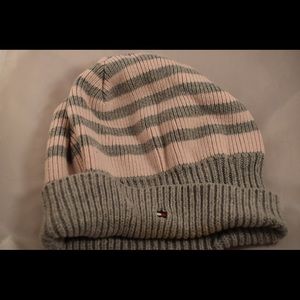 Tommy Hilfiger scarf, hat and gloves